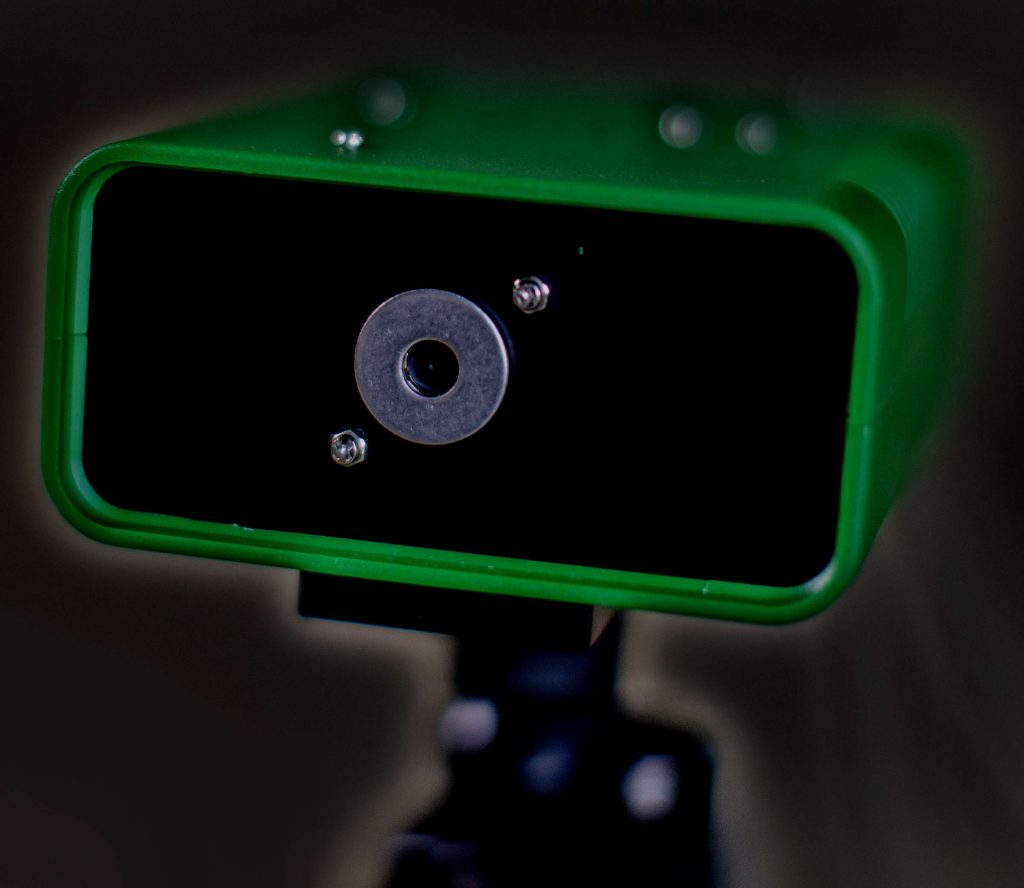 Riitail device